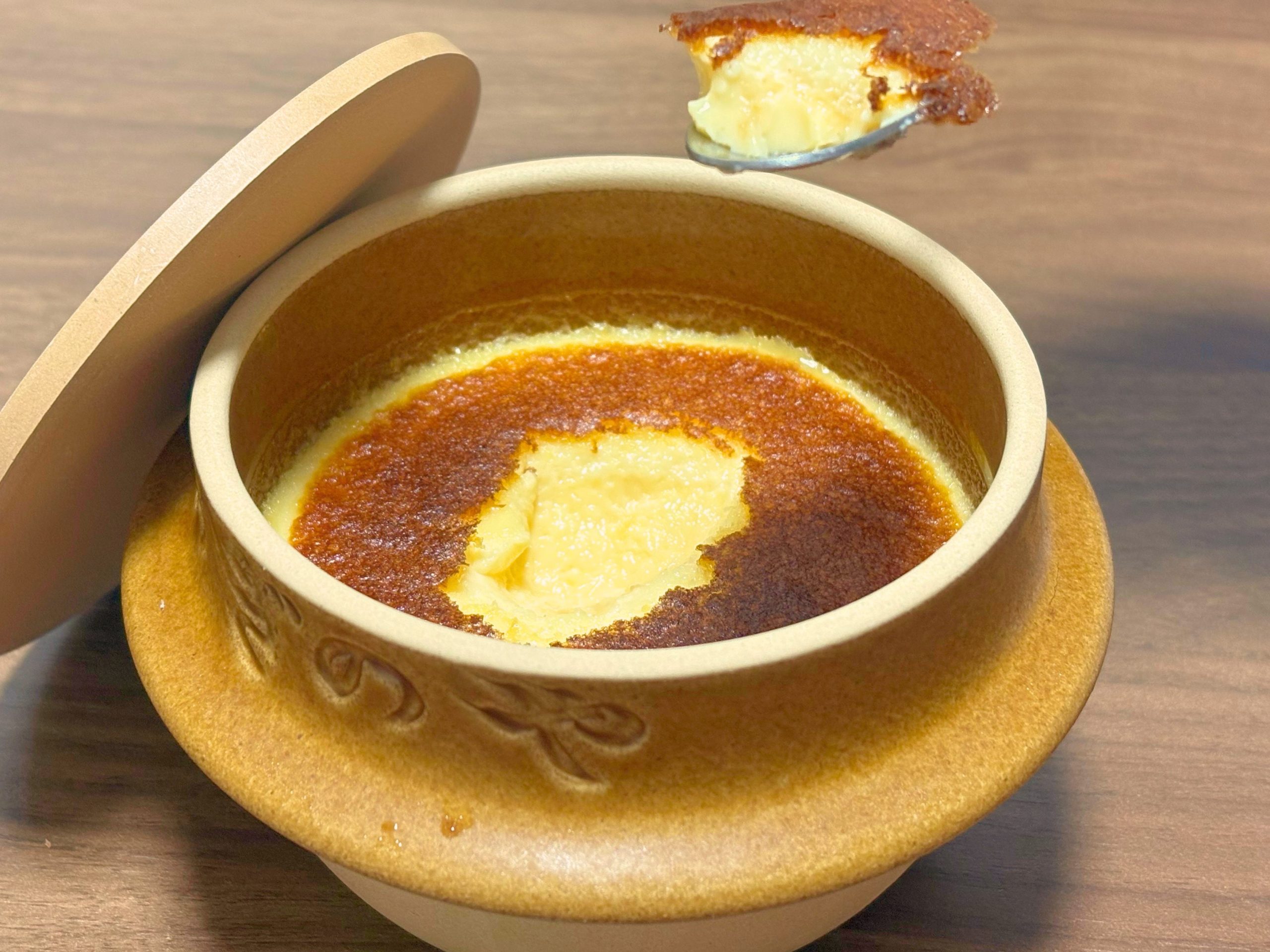焼きプリンのような質感になっている